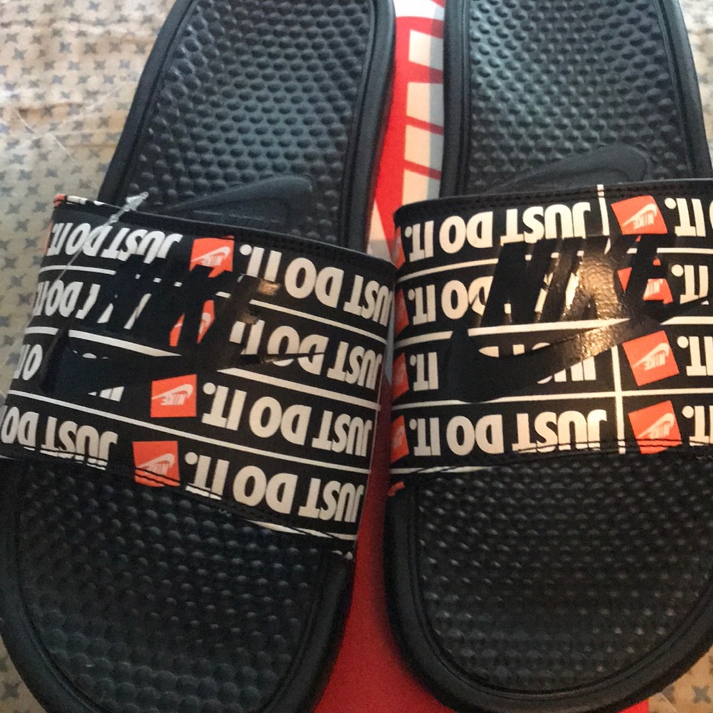 Nike slides Brand new